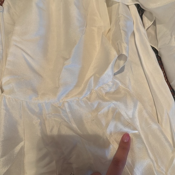 NWT Azeeza Catriona Dress in White size small - Picture 7 of 9